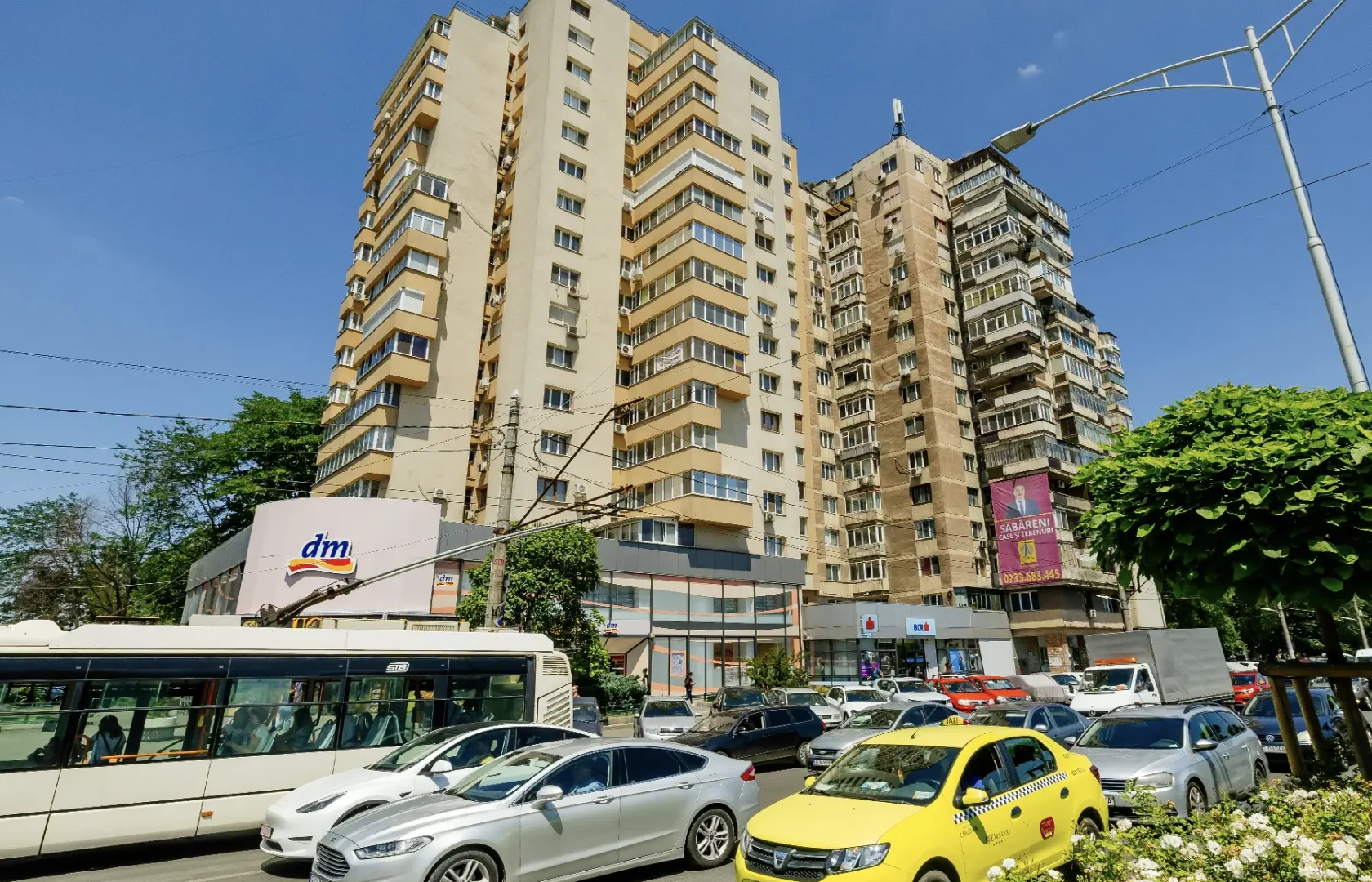 Spatii-comerciale-Bld.-Iuliu-Maniu-3